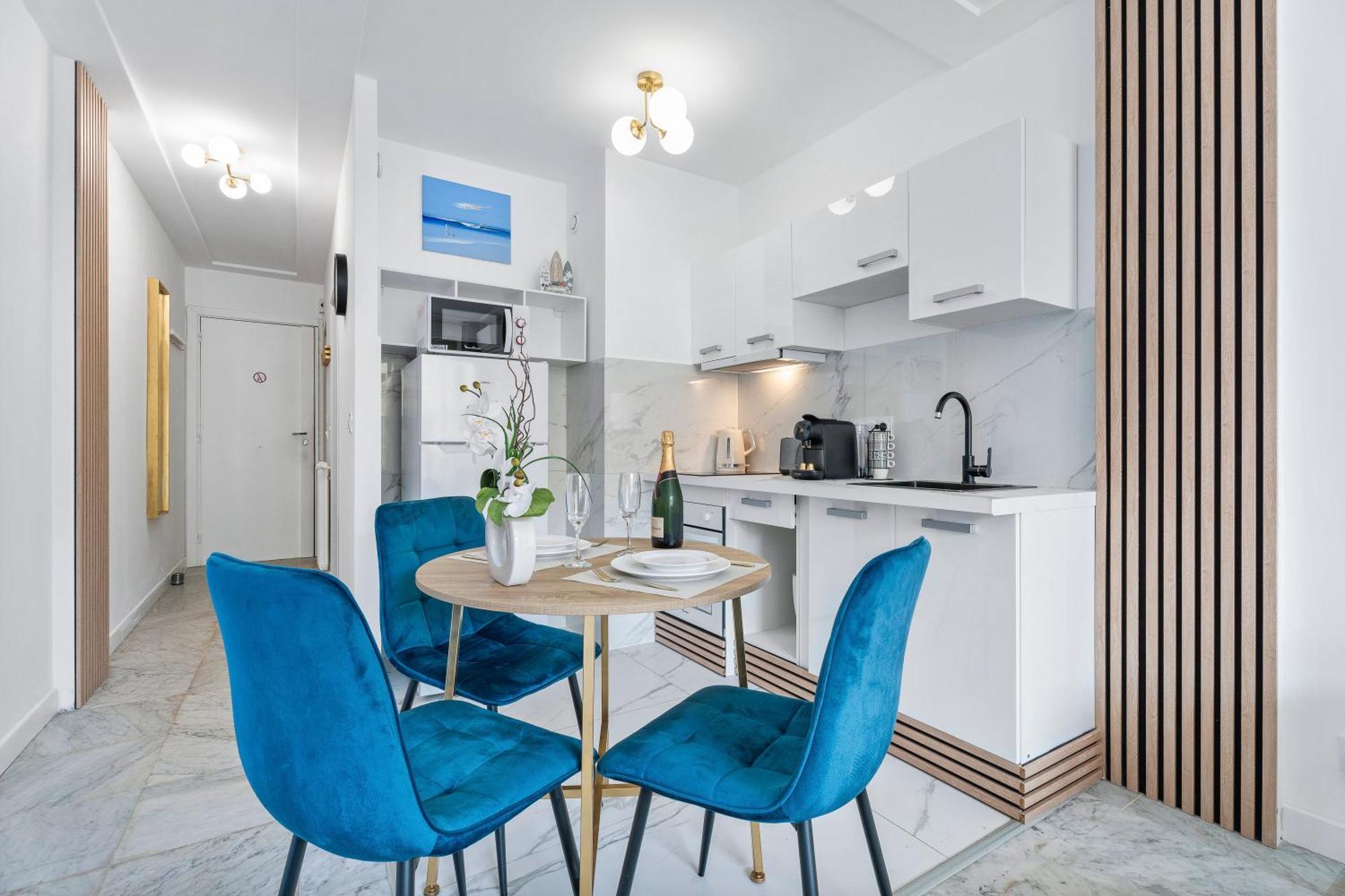Elegant Studio Avec Terrasse Proche Mer Tramway Nizza Kültér fotó