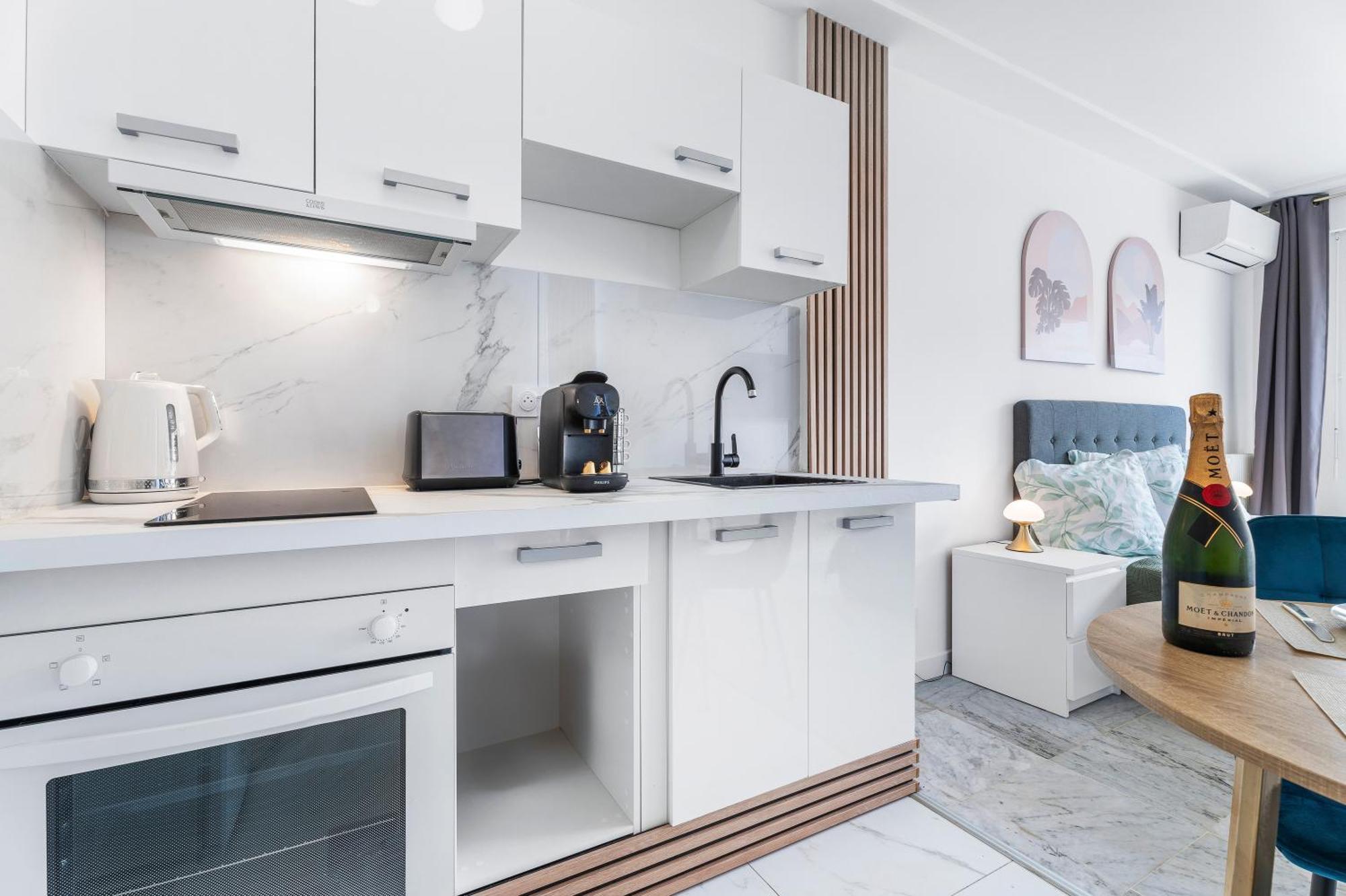 Elegant Studio Avec Terrasse Proche Mer Tramway Nizza Kültér fotó